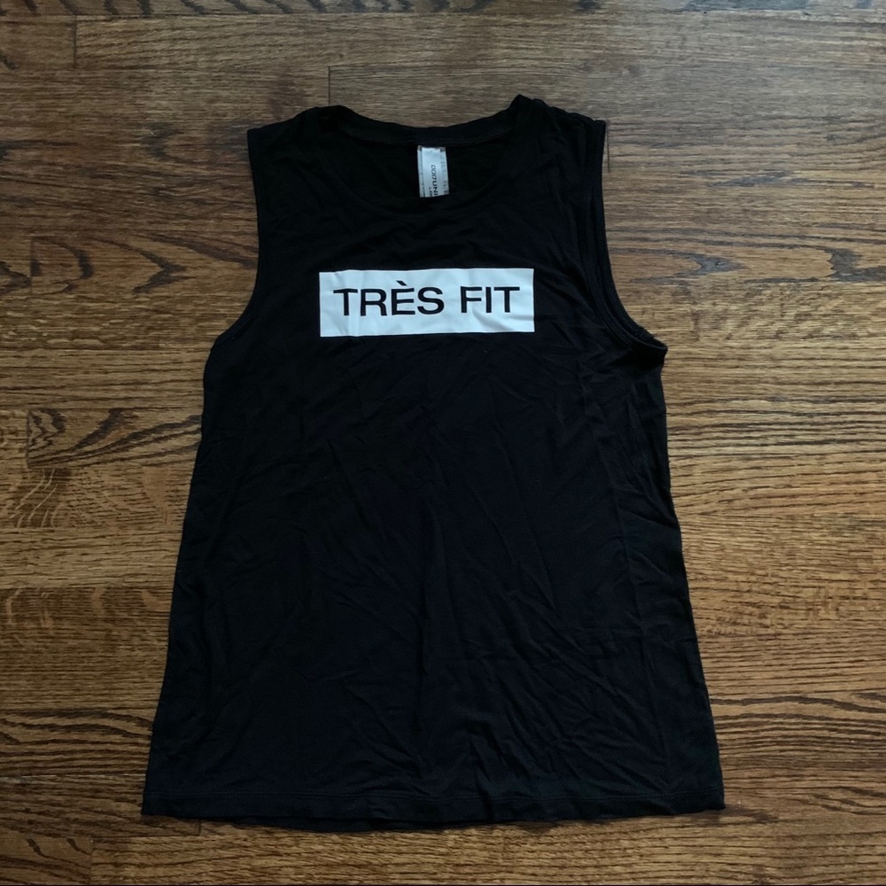 Lorna Jane tank top